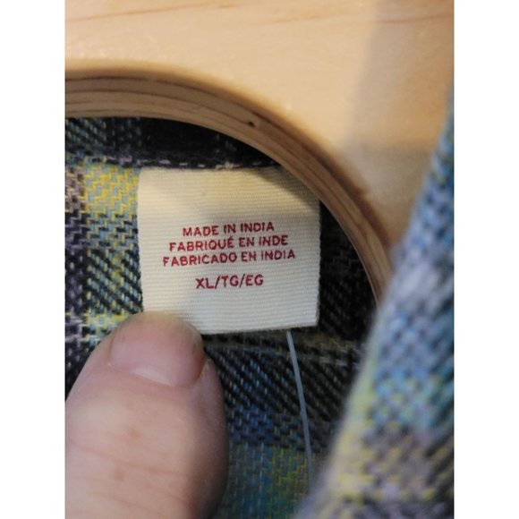 Levis Relaxed Fit Heavy Flannel Shirt XL Black‎ Green Yellow Plaid Long Sleeves - Picture 7 of 7